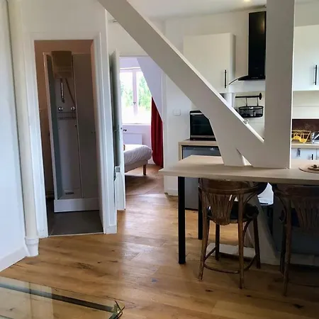 Charming Escape Apartman